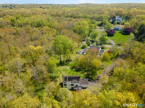 View/Area - 225 Bethmour Rd, Bethany, CT 06524 photo 2 of 4