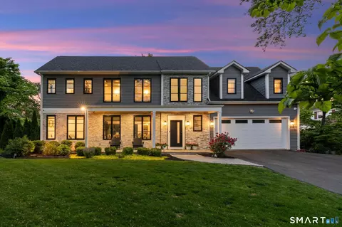 7 Waterside Ln, West Hartford, CT 06107