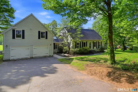 1345 N Grand St, Suffield, CT 06093
