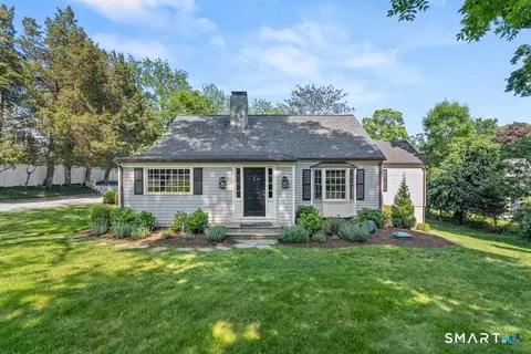 28 East Ln, Darien, CT 06820