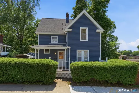 118 Blackhall St, New London, CT 06320