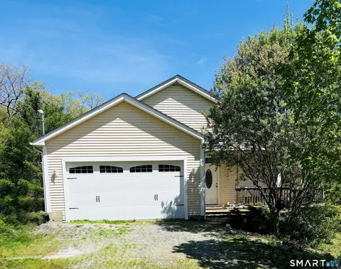 142 Brown Rd, Voluntown, CT 06384