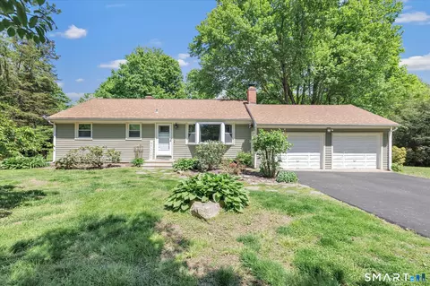 606 Booth Hill Rd, Shelton, CT 06484