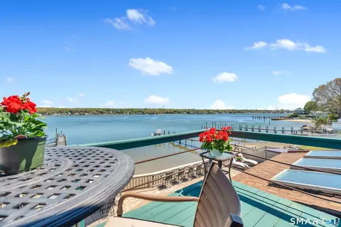 View/Area - 23 Cherry St, Niantic, CT 06357 photo 2 of 6