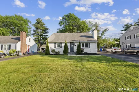 81 Belcher Rd, Wethersfield, CT 06109