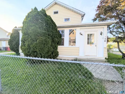 158 Cliff St, Naugatuck, CT 06770