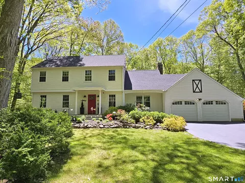 60 Bradley Corners Rd, Madison, CT 06443
