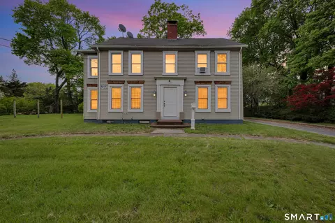 276 Washington St, Norwich, CT 06360