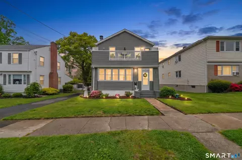 54 Overlook Ave, West Haven, CT 06516
