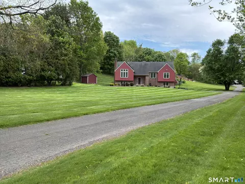 43 Flynn Ln, Middletown, CT 06457