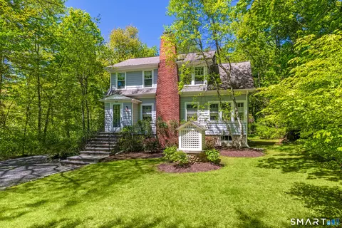 401 Jelliff Mill Rd, New Canaan, CT 06840