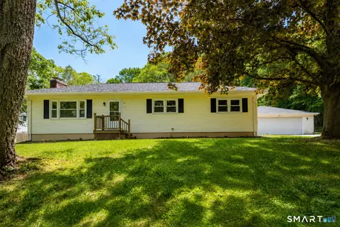123 Woodland Dr, Harwinton, CT 06791