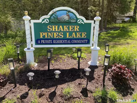 31 W Shore Dr, Enfield, CT 06082