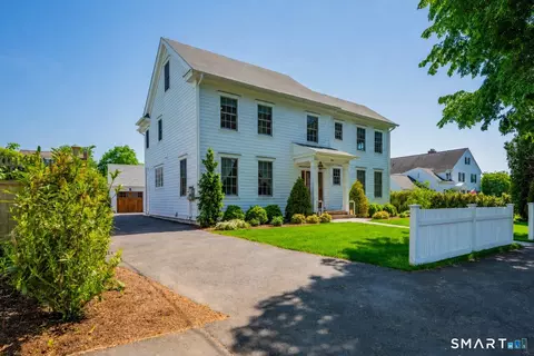 920 Old Post Rd, Fairfield, CT 06824