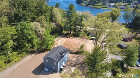 26 Holly Dr, Griswold, CT 06351