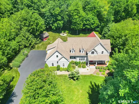 10 Merrit Woods Woods, Burlington, CT 06013