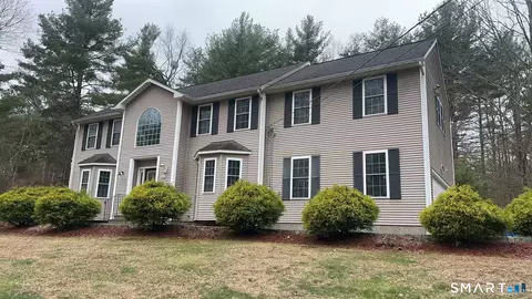 15 Salmon Dr, Brooklyn, CT 06234