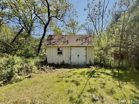 Exterior - 150 Marshall St, Torrington, CT 06790 photo 2 of 2