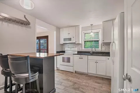 Kitchen - 1 Holly Ln, Gales Ferry, CT 06335 photo 3 of 3
