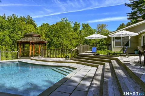 7 Chimney Rock Rd, Kent, CT 06757