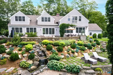 25 Pond Rd, Ridgefield, CT 06877