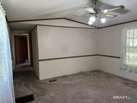 Living - 337 Tuckie Rd, Windham, CT 06256 photo 1 of 2