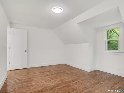 Bedroom - 950 Benham St, Hamden, CT 06514 photo 4 of 12