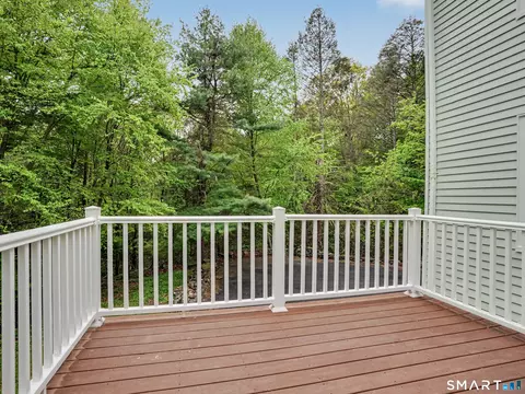 Exterior - 950 Benham St, Hamden, CT 06514 photo 6 of 8