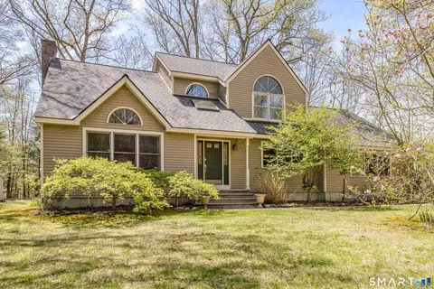 11 Hunters Run, Mansfield, CT 06268