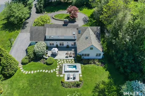 21 Branchville Rd, Ridgefield, CT 06877