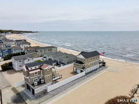 40 Pond Rd, Old Lyme, CT 06371