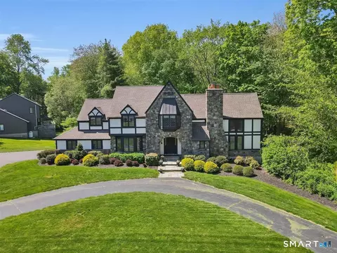82 Concord Dr, Madison, CT 06443