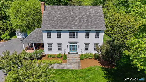 7 Orchard Heights Rd, Essex, CT 06426