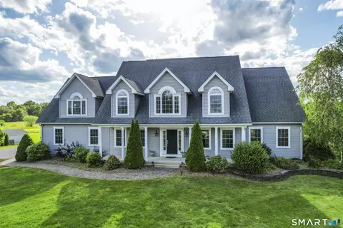 Exterior - 44 Farmstead Ln, Suffield, CT 06078 photo 1 of 3