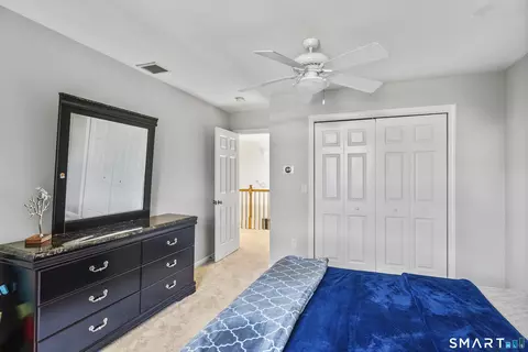 Bedroom - 44 Farmstead Ln, Suffield, CT 06078 photo 7 of 7