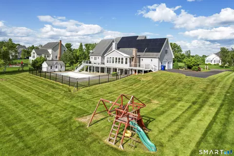 View/Area - 44 Farmstead Ln, Suffield, CT 06078 photo 1 of 5