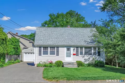 223 Patterson Ave, Stratford, CT 06614