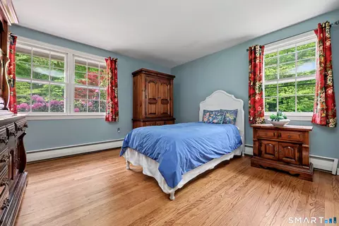 Bedroom - 16 Shady Ln, Redding, CT 06896 photo 3 of 9