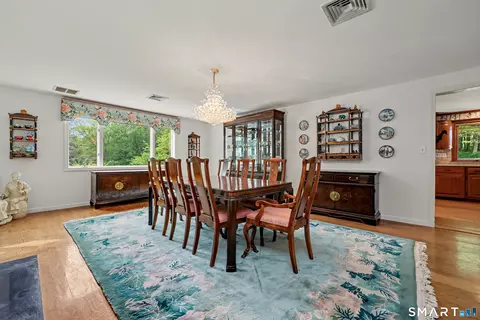 Dining - 16 Shady Ln, Redding, CT 06896 photo 3 of 3