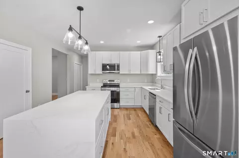 Kitchen - 771 Brook Rd, Hampton, CT 06247 photo 3 of 3