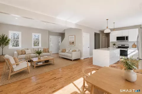Living - 771 Brook Rd, Hampton, CT 06247 photo 1 of 8