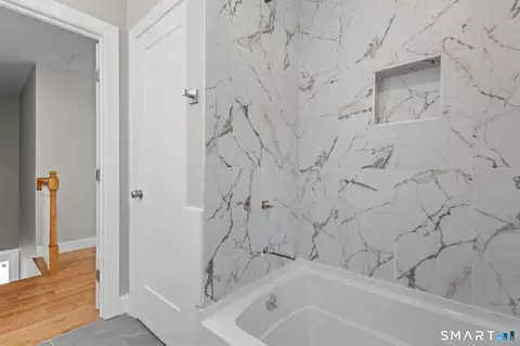 Bath - 771 Brook Rd, Hampton, CT 06247 photo 4 of 5