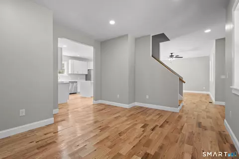 Living - 771 Brook Rd, Hampton, CT 06247 photo 4 of 7