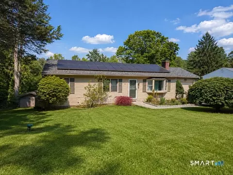 25 Dana Rd, Danbury, CT 06811