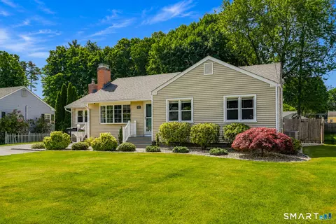 87 Lydall Rd, Newington, CT 06111