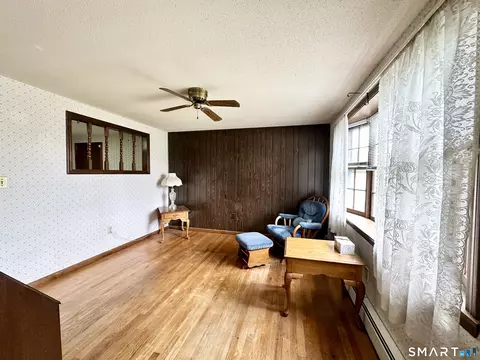 Living - 223 Spring St, Windsor Locks, CT 06096 photo 1 of 5