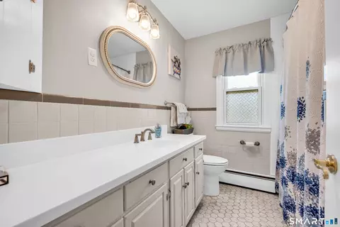 Bath - 2 Hemlock Rd, Prospect, CT 06712 photo 1 of 1