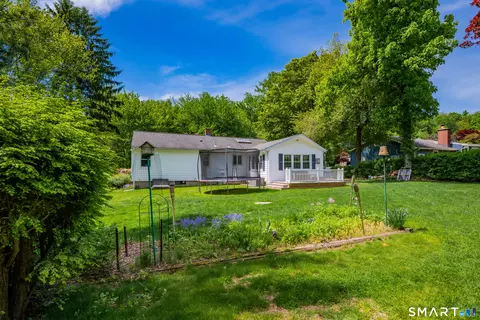 Exterior - 2 Hemlock Rd, Prospect, CT 06712 photo 8 of 9
