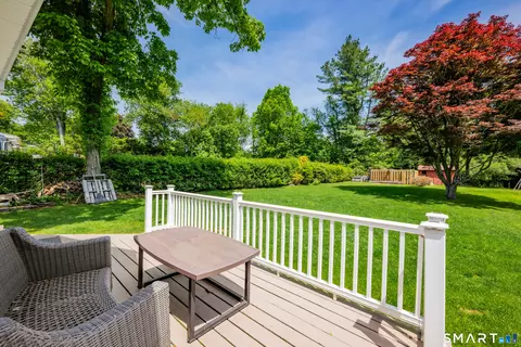 Exterior - 2 Hemlock Rd, Prospect, CT 06712 photo 6 of 9