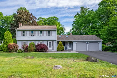 53 Del Prado Dr, Bristol, CT 06010